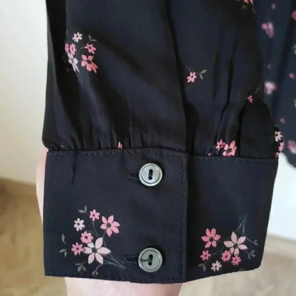 NWT Velvet Winola Floral Printed Challis D… - Picture 11 of 11